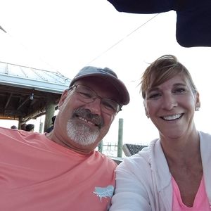 Meet your Posher, Holly